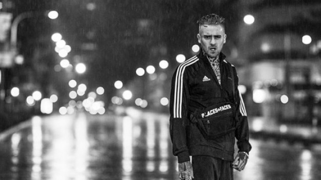 RMF Extra: Quebonafide zdruzgotany śmiercią Maca Millera. Polski raper przerywa karierę