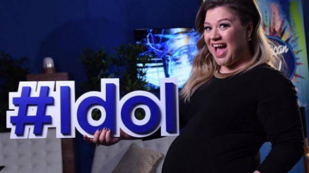 RMF Extra: Kelly Clarkson urodziła!