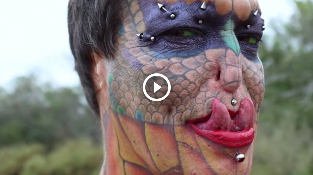 RMF Extra: Wydała mnóstwo pieniędzy na operacje plastyczne. Teraz wygląda jak smok! [WIDEO]