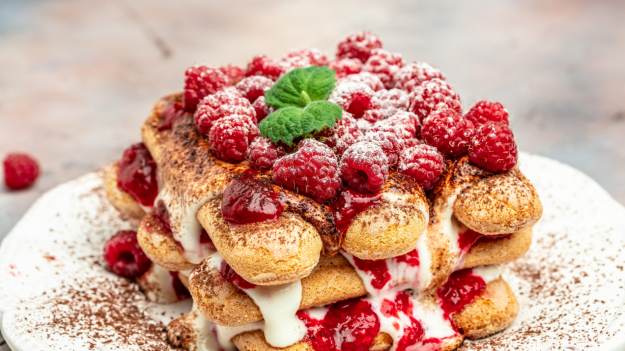 RMF Extra: Robię go w 10 minut, a smakuje jak z najdroższej restauracji. Obłędny deser na walentynki