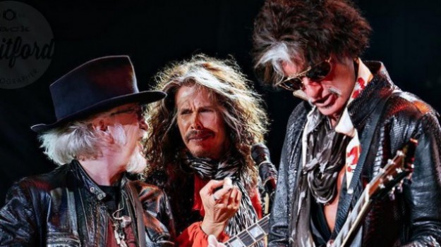 RMF Extra: Aerosmith w pięknym stylu rozpoczęli trasę  "AERO-VEDERCI BABY!" w Tel Awiwie! 