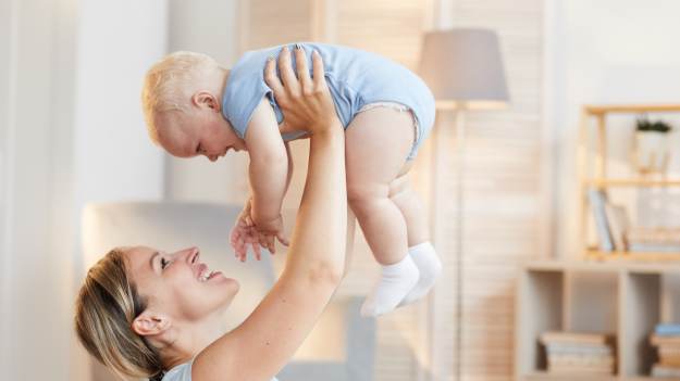 RMF Extra: Najlepszy wiek na pierwsze dziecko? Naukowcy nie mają wątpliwości!