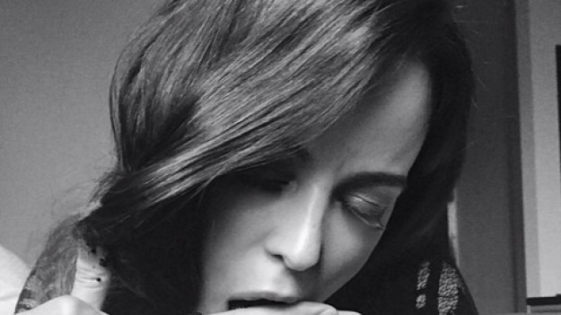 RMF Extra: Anna Mucha pochwaliła się biustem w internecie