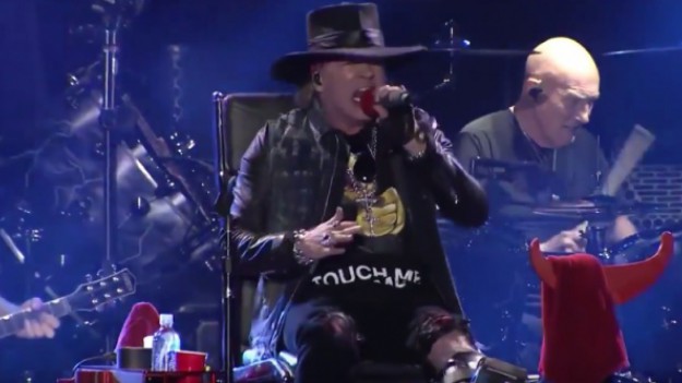RMF Extra: AC/DC i Axl Rose: Pierwszy koncert w nowym składzie!