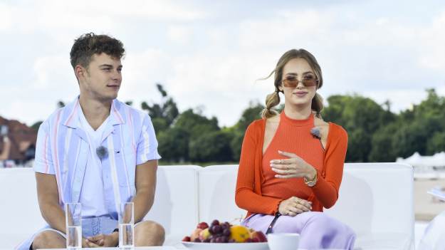 RMF Extra: Wiktoria Gąsiewska przerwała milczenie. Aktorka odsłania kulisy rozstania z Adamem Zdrójkowskim