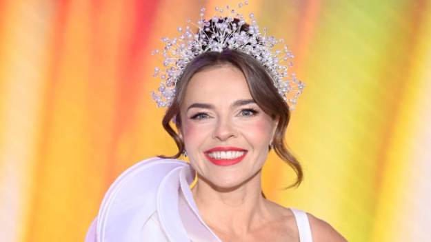 RMF Extra: Edyta Herbuś odsłoniła ciało. Intymny, niezwykle zmysłowy kadr z sesji robi wrażenie! [FOTO]