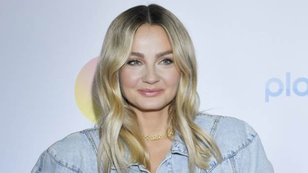 RMF Extra: Małgorzata Socha zaingerowała w zdjęcie z młodszą córką. Niewyraźna twarz pięciolatki przyciąga wzrok