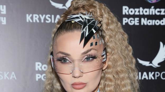 RMF Extra: Cleo odsłoniła swoje prawdziwe włosy. Po ściągnięciu "doczepów" wygląda całkiem inaczej [FOTO]