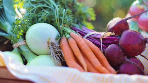 RMF Extra: Semiwegetarianizm: Na czym polega i czym się różni od wegetarianizmu?