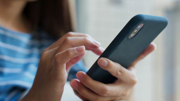 RMF Extra: Policja może wysłać do Ciebie wiadomość SMS z tego numeru. O co chodzi?