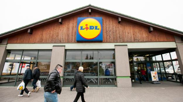 Zacznie się o 6.00 w Lidlu. Klienci będą wynosić..