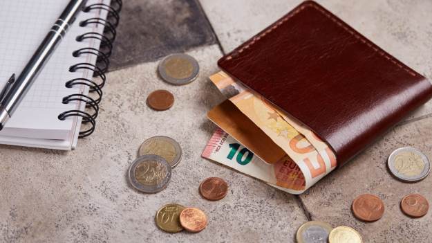 RMF Extra: Od 1 stycznia oficjalnie wkroczą w strefę euro. Europejski Bank Centralny właśnie ogłosił zasady przejściowe