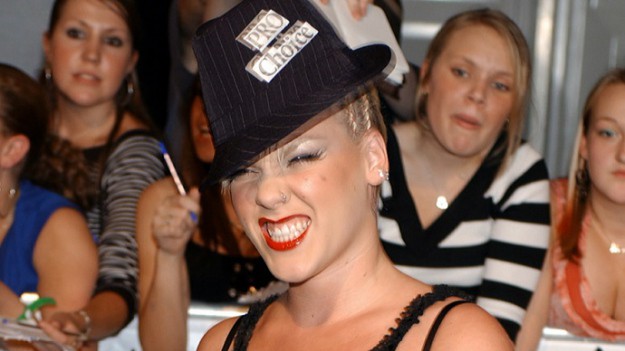 RMF Extra: Pink razem z córeczką w wyjątkowym wykonaniu "A Million Dreams" [WIDEO]