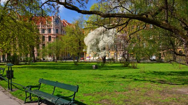 Zimowe kurtki do szafy! Nadchodzi pogodowy..