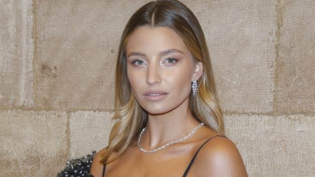 RMF Extra: Julia Wieniawa: "moja miłość". Towarzyszy jej uroczy "maluch"