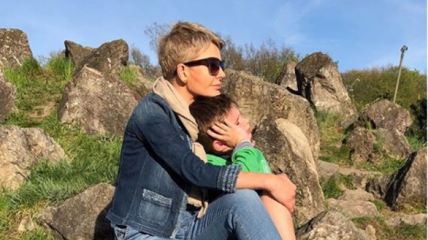 RMF Extra: Joanna Racewicz szczerze o ekshumacji męża: "Upiorny przymus, wobec którego byłam bezsilna"