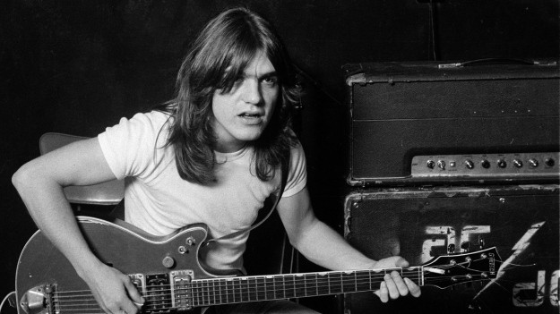 RMF Extra: Malcolm Young nie żyje. Gitarzysta AC/DC miał 64 lata