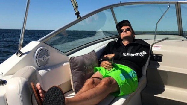 RMF Extra: Kuba Wojewódzki: "Jako znany szowinista trzymam kobietę na dystans!"