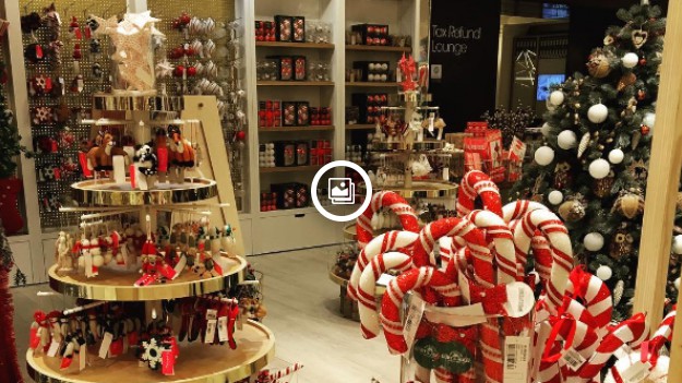 RMF Extra: Boże Narodzenie w sierpniu?! W Londynie już są... świąteczne dekoracje 