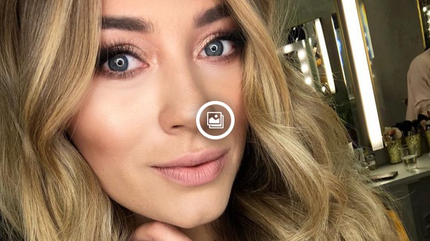 RMF Extra: Marcelina Zawadzka w peruce na pokazie Paprocki&Brzozowski. Udana stylizacja?