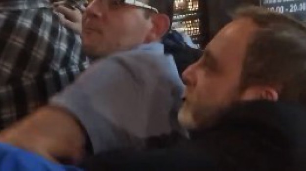 RMF Extra: "Panie, to nie są karpie!" - bójka w Warszawie! Zobacz, o co chodzi