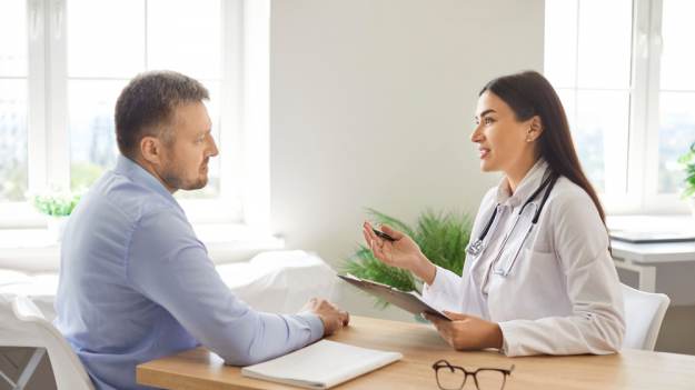 RMF Extra: Straciłeś pracę? Po tym czasie stracisz możliwość darmowego leczenia na NFZ