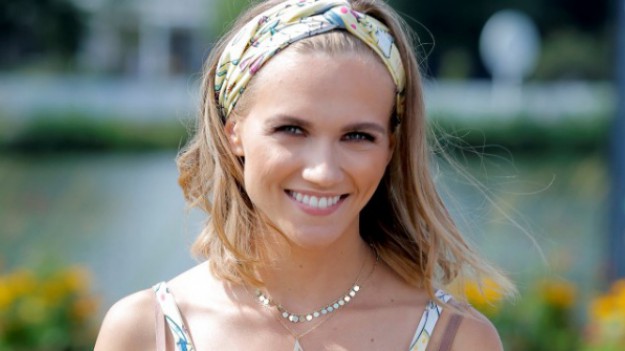 RMF Extra: Agnieszka Kaczorowska porównuje ciąże: "Inne samopoczucie, inne potrzeby...". Do sieci trafił kolejny kadr z wyjątkowej sesji 