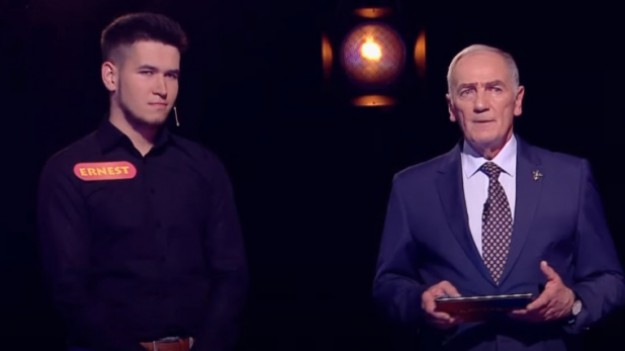 RMF Extra: Kto nie pracuje? Odpowiedź ankietowanych zaskoczyła finalistów "Familiady"!  [WIDEO]