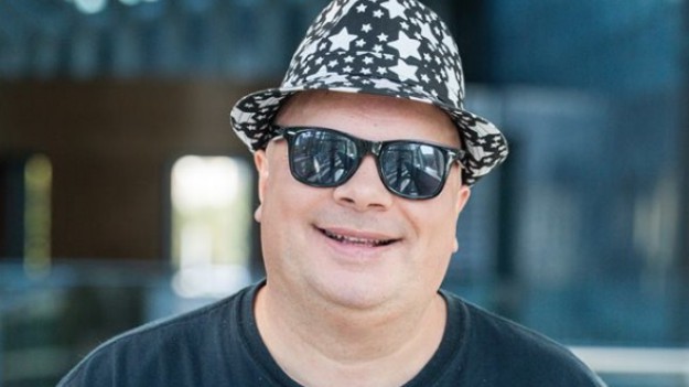 RMF Extra: Tajemnice mundialu: Skiba "Wuwuzele to hit mistrzostw 2010 roku!" 