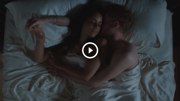 RMF Extra: Sceny łóżkowe w filmie o miłości księcia Harry'ego i Meghan Markle. Jest pierwszy zwiastun