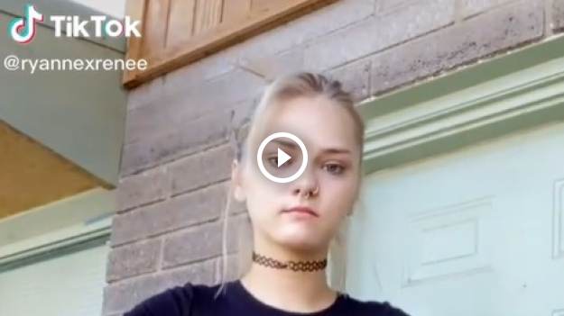 RMF Extra: Nauczyciele stwierdzili, że ma na sobie wyzywający strój i kazali jej wyjść. Internauci w szoku [WIDEO] 