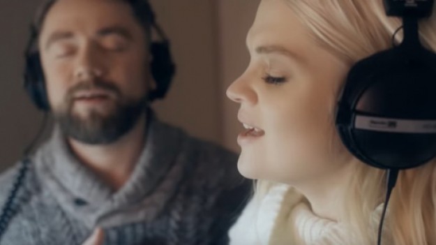 RMF Extra: Margaret i Kuba Badach w przepięknej kolędzie "Mizerna cicha"