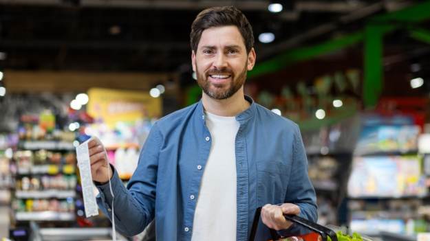 RMF Extra: Ten prosty trik z paragonem odmieni twoje zakupy. Jeden ruch i po problemie 