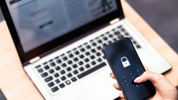 RMF Extra: Nie masz włączonej tej funkcji? Hakerzy mogą łatwo włamać się na Twoje konto