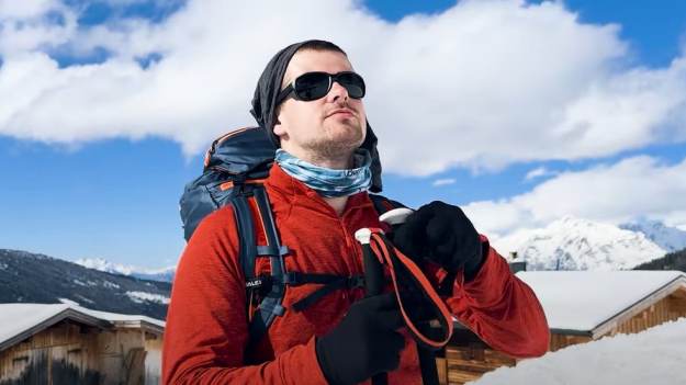 RMF Extra: 26-letni podróżnik z Krakowa wyruszył zdobyć Mount Everest! Cały internet kibicuje mężczyźnie