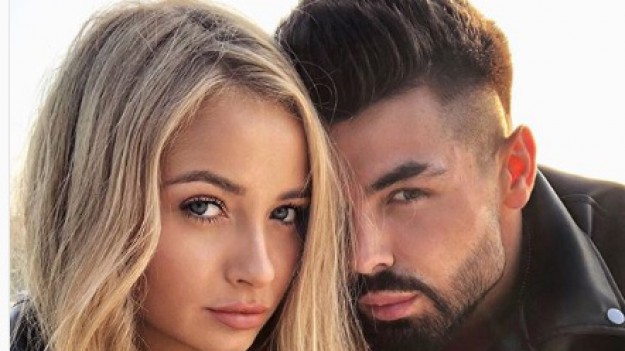 RMF Extra: "Love Island". Monika i Paweł pokazali gorące ujęcia! Wzięli udział w odważnej sesji zdjęciowej