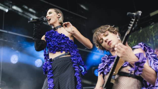 RMF Extra: IKARVS prezentują „TO CO DOBRE DNB”, utwór nagrany na festiwal ZORZA wspierana przez T-Mobile