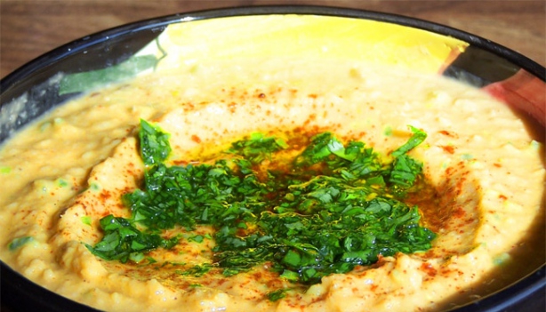 RMF Extra: International Hummus Day: hummus na śniadanie, obiad i kolację!