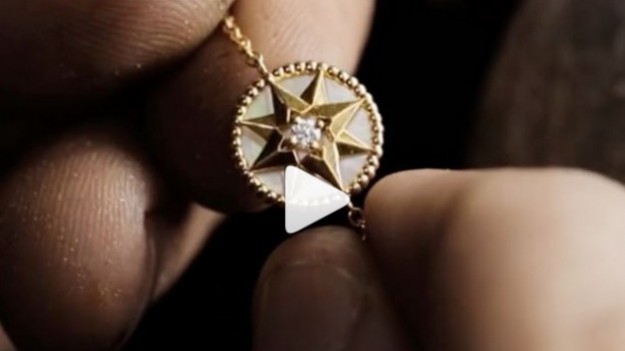RMF Extra: Jak powstaje biżuteria u Diora? Zobaczcie! 