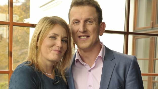 RMF Extra: Agnieszka Filochowska z "Rolnik szuka żony" pokazała młodszego syna w akcji. Adaś chwycił za ogromną łopatę!