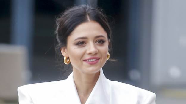 RMF Extra: Adriana Kalska w białej sukni. Serialowa gwiazda zaprezentowała się w wyjątkowym wydaniu. "Już niedługo wielki dzień" [ZDJĘCIE]