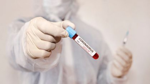 RMF Extra: Koronawirus w Polsce. Kolejny druzgocący rekord zgonów! Tragiczne dane