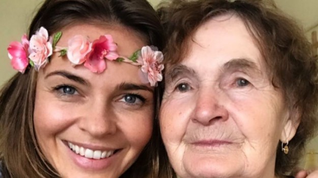 RMF Extra: Dzień Babci wśród gwiazd. Dodają urocze zdjęcia ze swoimi krewnymi
