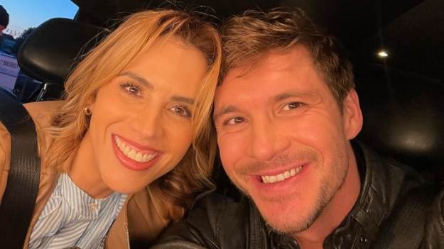 RMF Extra: Mikołaj Roznerski i Michalina Sosna zaśpiewali przed kamerą. Ten występ przejdzie do historii show [WIDEO]