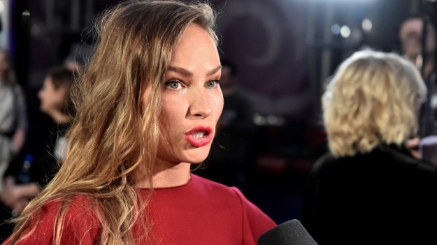 RMF Extra: Weronika Książkiewicz miała wypadek samochodowy! Aktorka komentuje zachowanie policji