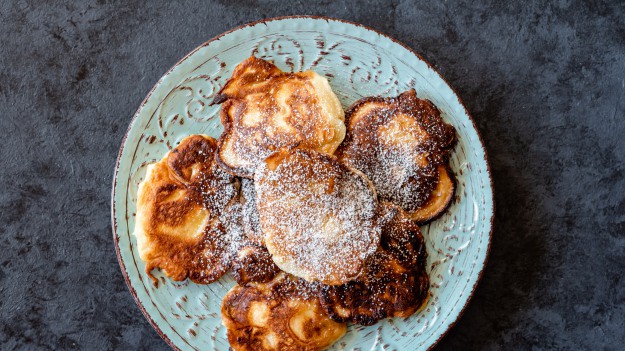 RMF Extra: Przepis na racuchy od Ani Starmach! Szybko i smacznie!