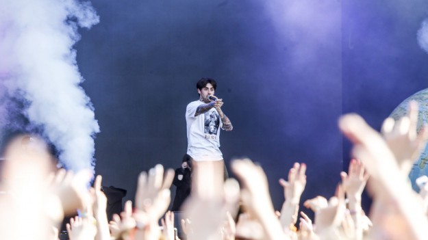 RMF Extra: Quebonafide i Natalia Szroeder nagrali razem piosenkę. Wygląd rapera zszokował fanów