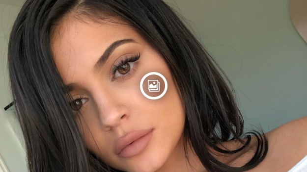 RMF Extra: Kylie Jenner już w ogóle nie ma wypełniaczy w ustach. Zobacz, jak teraz wygląda