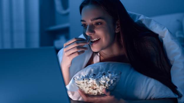 Binge-watching. Czy serialowe maratony mogą..