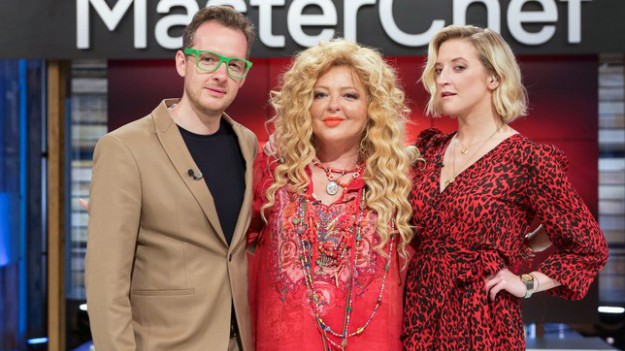 RMF Extra: Magda Gessler świętuje 66. urodziny! Lara i Tadeusz przygotowali dla mamy wyjątkowy prezent